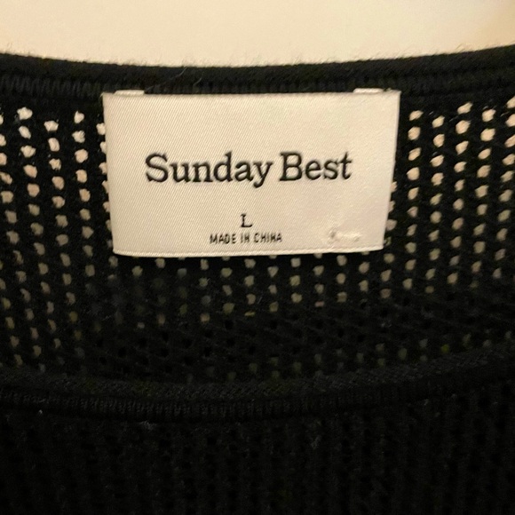 Aritzia Sunday Best Mesh Long Sleeve Top - Picture 1 of 2